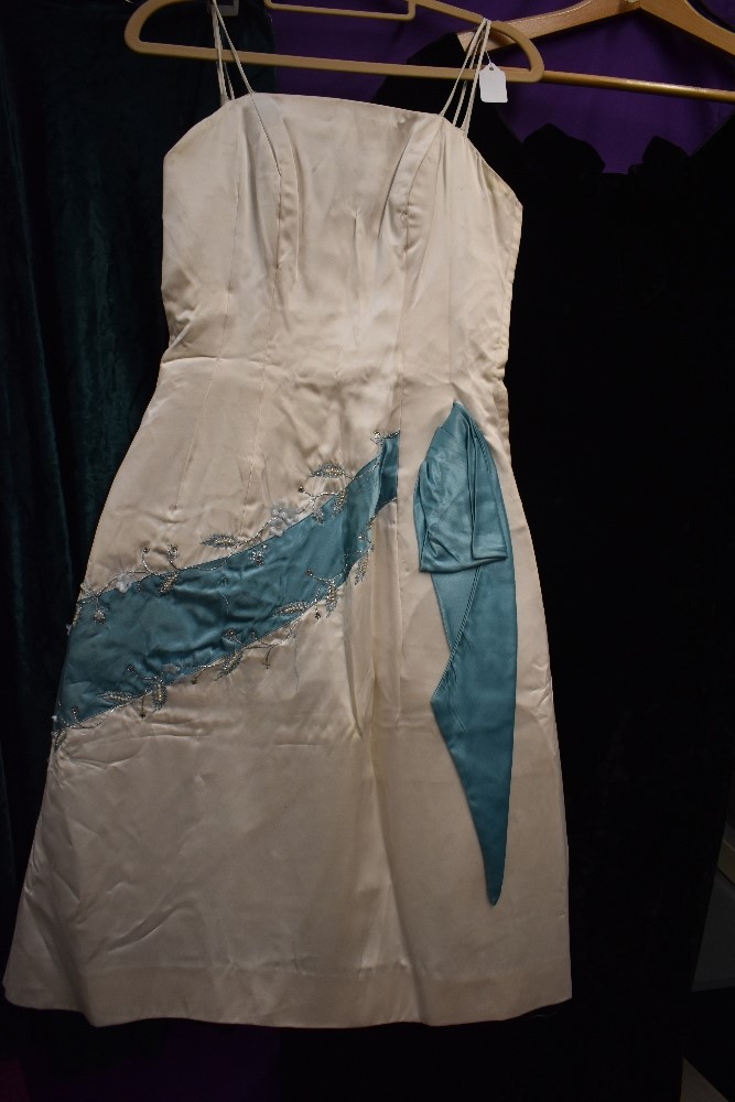 A variety of 1950s and 60s dresses and gowns, mixed styles, some with labels such as Harvey - Image 5 of 9