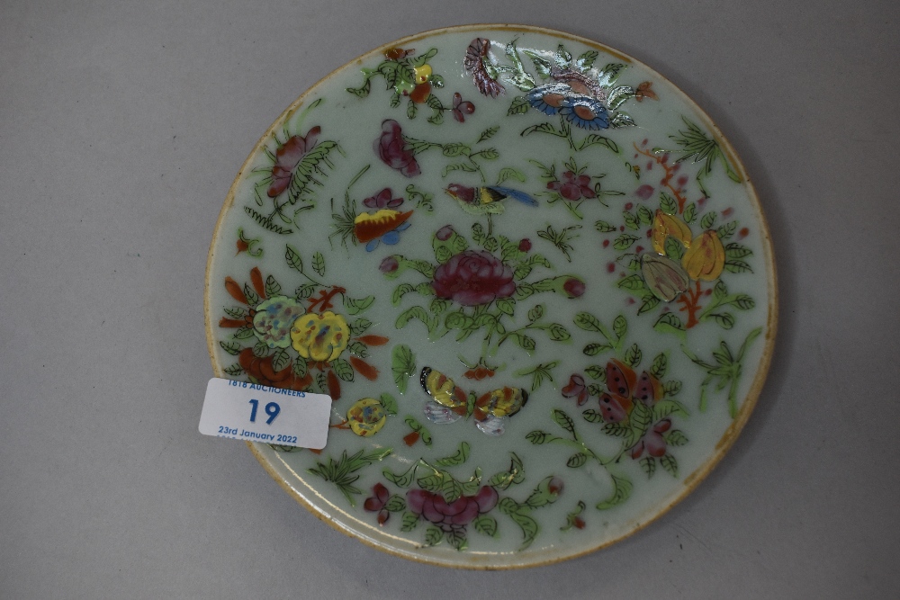 A collection of seven hard paste Chinese plates in Cantonese designs painted with butterfly bird and - Bild 2 aus 21