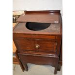 A 19th Century mahogany wash stand (af)