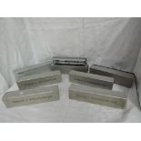 Seven Tenshod HO scale Santa Fe American Outline Coaches, all boxed, 400, 401, 402, 404 x3 and 406