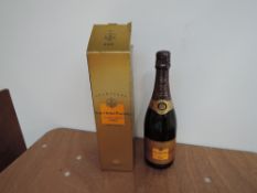 A bottle of Veuve Clicquot Ponsardin 1995 Vintage Reserve Champagne 12% vol, 750ml in card box