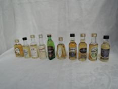 Ten Single Malt Whisky Miniatures, Jura 8 year old 40% vol, Glen Grant 40% vol, Tamavoulin 40%