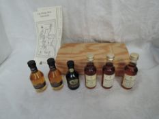 Six Single Malt Whisky Minatures, Remy Deutschland Imports, Macallan distilled 1979 bottled 1997 43%