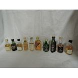 Ten Single Malt Whisky Distillery Bottling Miniatures, Glen Scotia 40% vol, Dalmore 12 year old