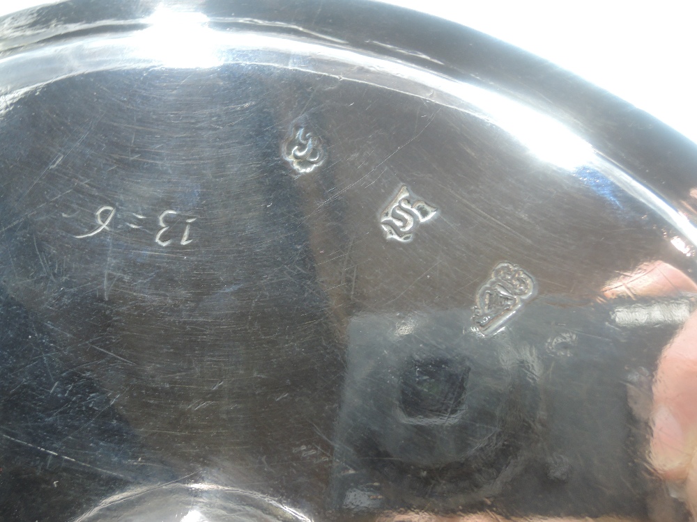 A Queen Anne Irish Britannia silver Tazza/paten of traditional circular form having reeded rim and - Image 3 of 8