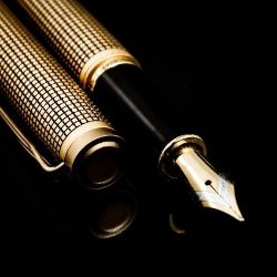 Vintage Fountain Pens and Writing Equipment 1