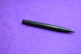 The Calton stylo pen by the Jewel Pen Coy, London. No Cap