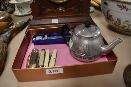 A selection of pocket and pen knives including bone handles