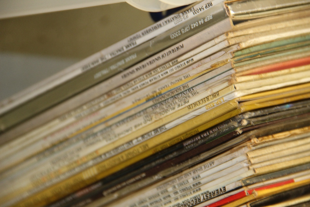 A lot of fifty vinyl albums - Jazz / Big Band / Swing interest - some nice pieces on offer here - Image 2 of 2