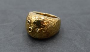 A gold plated silver domed ring by Etrusca Italy having three non precious stones in collared mounts