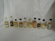 Ten Single Malt Whisky Distillery Bottling Miniatures, Glenmorangie sherry wood 43% vol, Cardhu 12