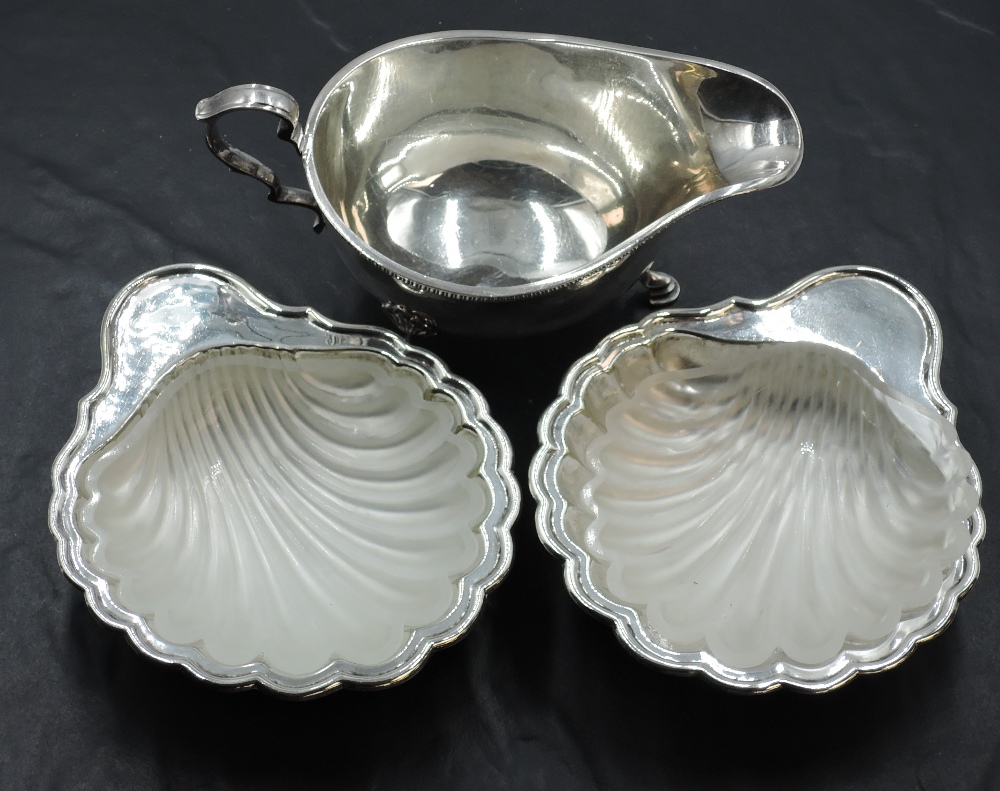 A silver plated tazza, with pierced and fluted decoration, 15cm, sold together with a pair of - Image 2 of 2
