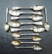 A part set of five Victorian silver tea spoons of fiddle and thread form, London 1854, Elizabeth