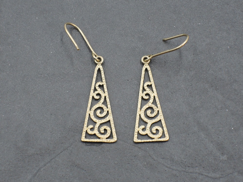 A pair of 9ct gold drop loop earrings having decorative triangular panels, approx 1.9g