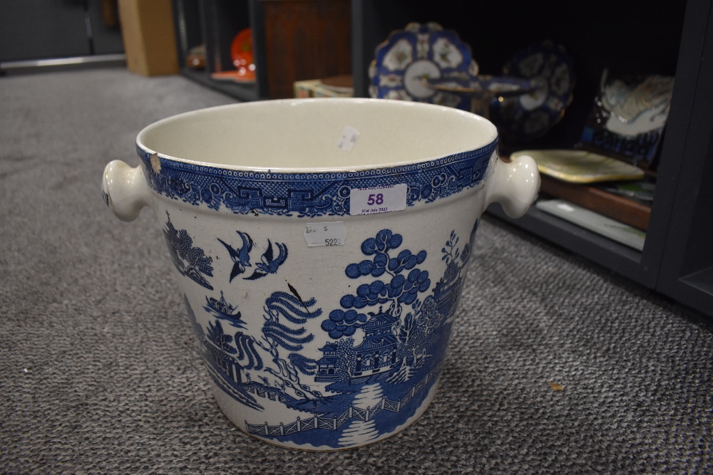 A 20th century Maling slop bucket, decorated in the Willow pattern