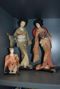 Early 20th century Japanese Kabuki figures in traditional Kimono dress