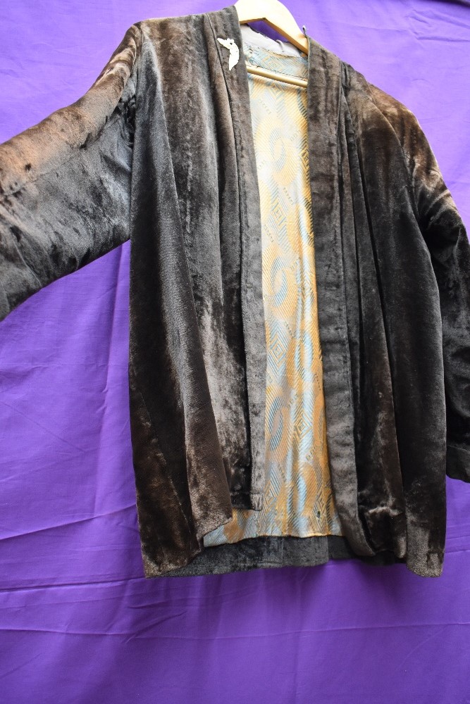 An unusual early 20th century velvet jacket, possibly Oriental, some fade throughout. - Image 3 of 3
