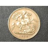 A United Kingdom Queen Victoria 1898 Gold Half Sovereign, Royal Mint