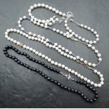 A small selection of modern cultured pearl jewellery including black pearl, pearl and blue agate