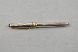 A Montblanc rollerball pen. A Montblanc Meisterstuck Solitaire rollerball pen, Stamped 925 with