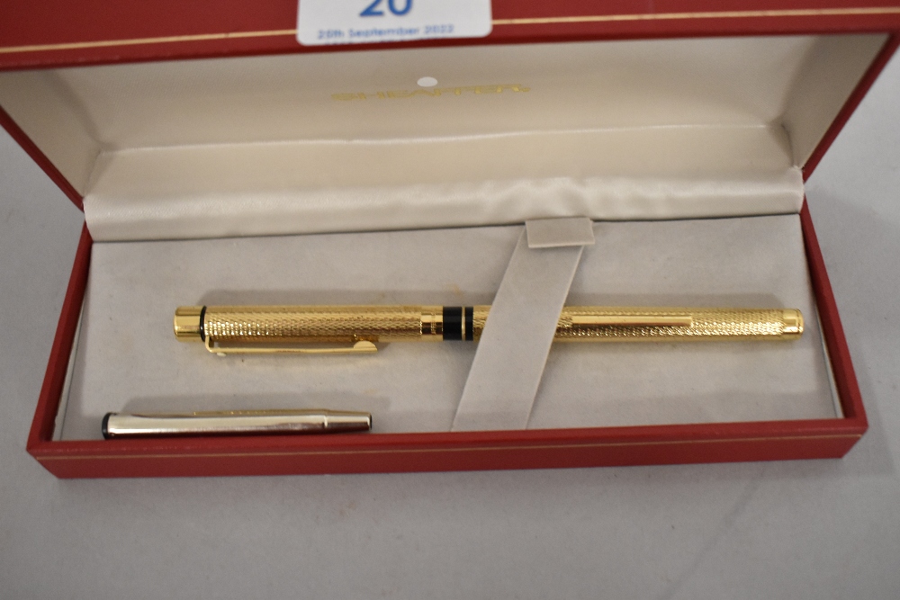 A selection of pens, amongst which are a Gold plated Sheaffer fountain pen, A Platignum Ensign - Image 2 of 3