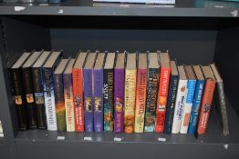 Literature. Terry Pratchett. The Discworld Novels - a selection of later titles from the series,