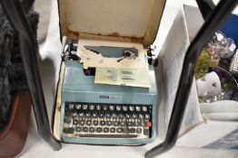 A vintage Olivetti Lettera 32 typewriter