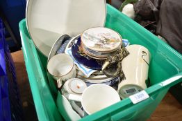 A selection of ceramics including an Egg shell part tea service