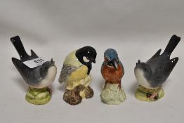 Four Beswick studies, Great Tit 3274, White Throat x2 both first versions 2106A and Kingfisher 3275