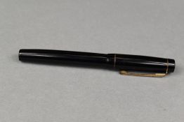 A Croxley leverfill fountain pen in black with narrow band to the cap having Dickinson nib. Approx