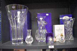 A selection of modern named studio glass including Edinburgh crystal and Royal Doulton