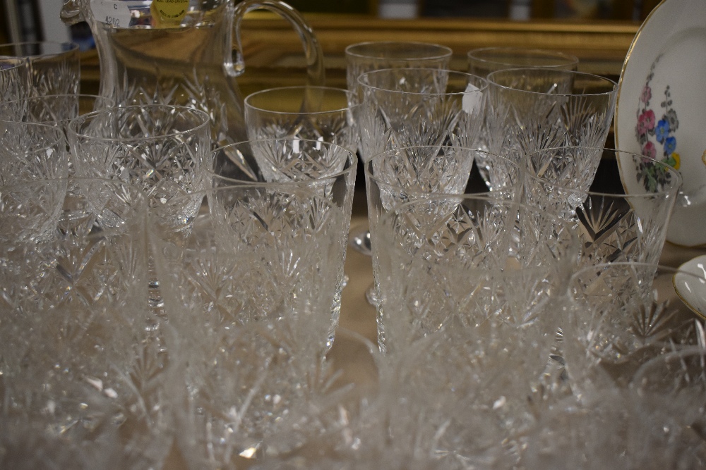 A suite of Webb Corbett glass in Angeliqne pattern, - Image 3 of 4
