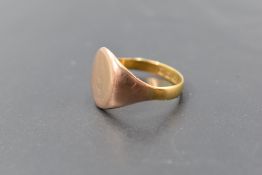 A gent's 22ct gold signet ring of plain form, size S & approx 5g