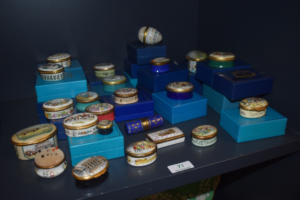 A good selection of modern pill cases or snuff boxes including Halcyon Days, Bilston enamels and