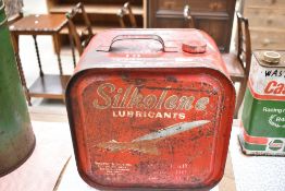 A vintage oil can , Silkolene