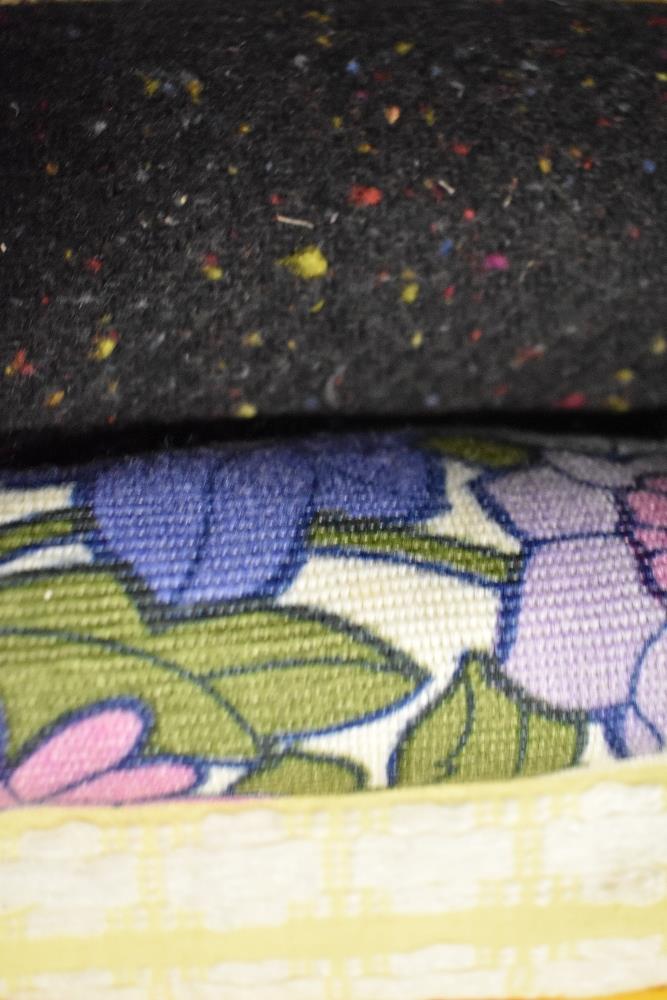 A vast array of vintage fabrics including lining fabrics, wool and patterned examples. - Image 3 of 3