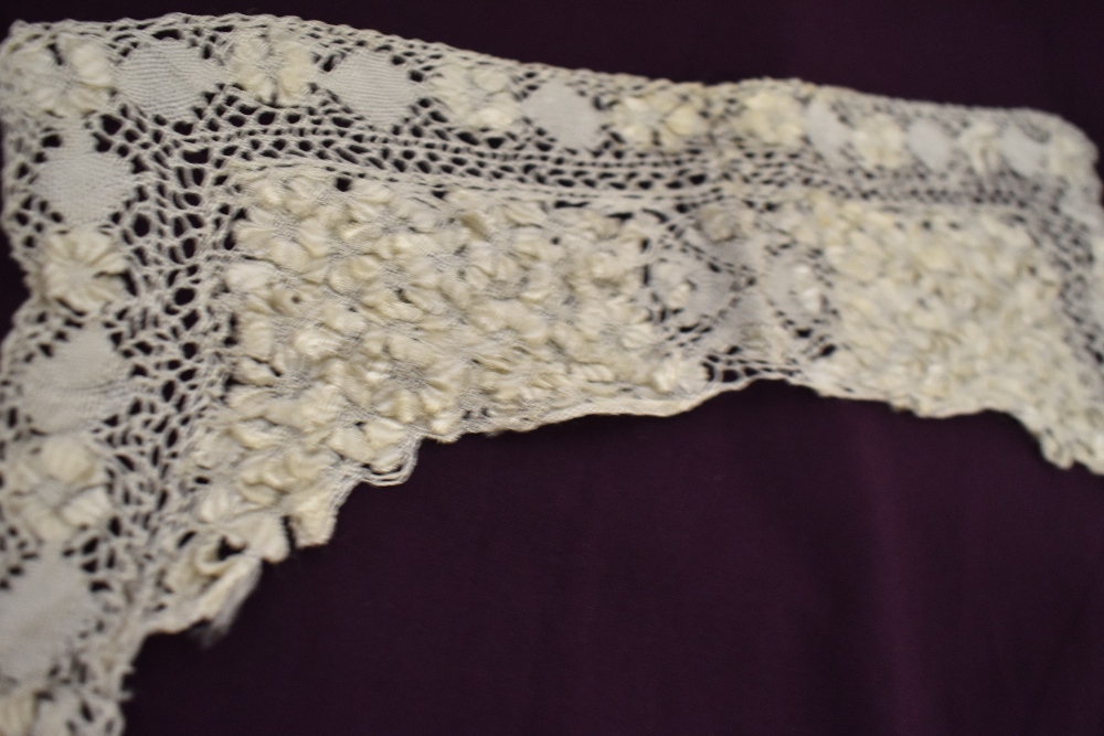 An assortment of antique lace and similar, including Victorian stoles. - Image 4 of 13