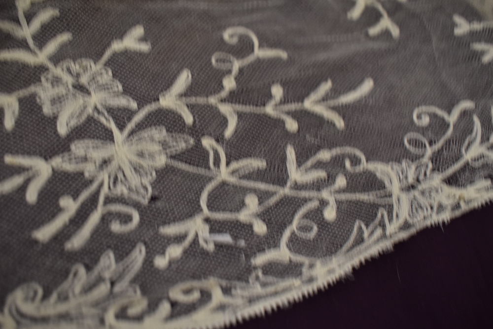 An assortment of antique lace and similar, including Victorian stoles. - Image 6 of 13