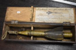 An early 20th century Walker and Sons Patent Harpoon Ship Log model A2 in original fitted case