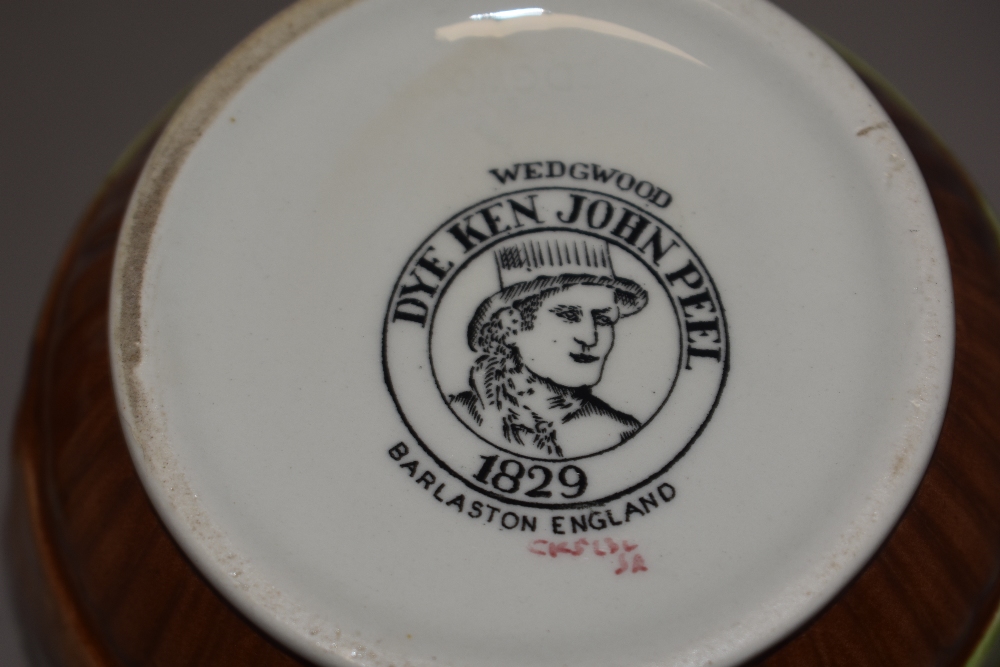 Three 20th century John Peel hunting theme pieces including Wedgwood John Peel, Crown Devon John - Image 2 of 2