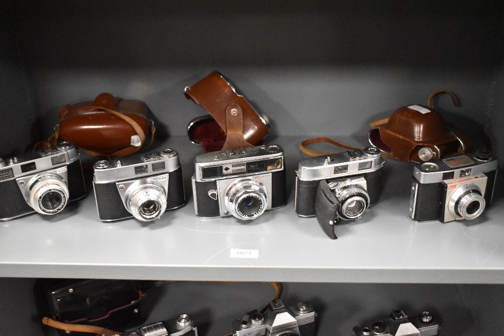 Four Kodak and one Agfa camera. A Kodak Colorsnap35, a Retinette 1A, a Retina IIC and a Retina