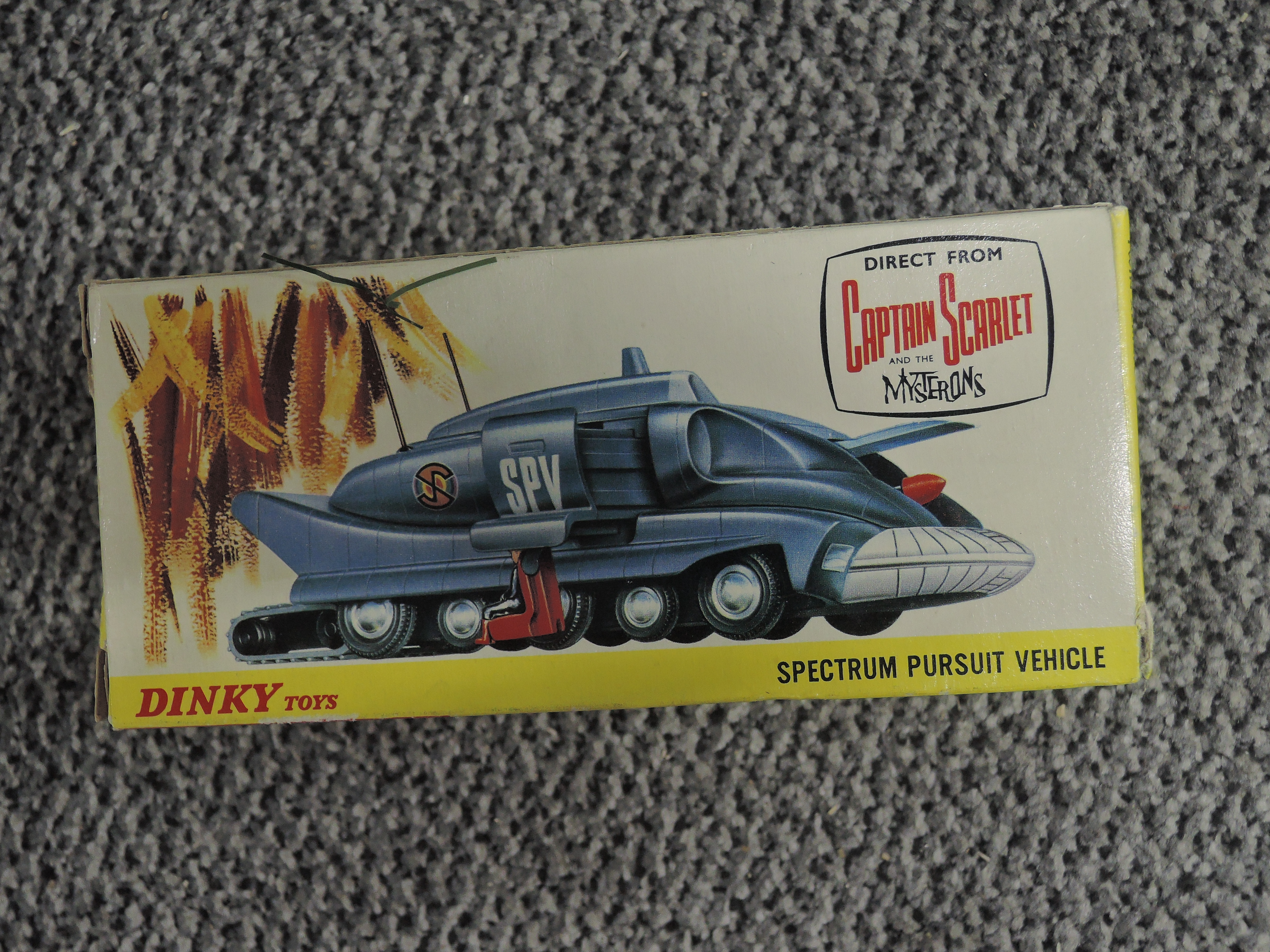 A Dinky diecast, No104 Spectrum Pursuit Vehicle on inner card stand in original box with instruction - Image 4 of 13