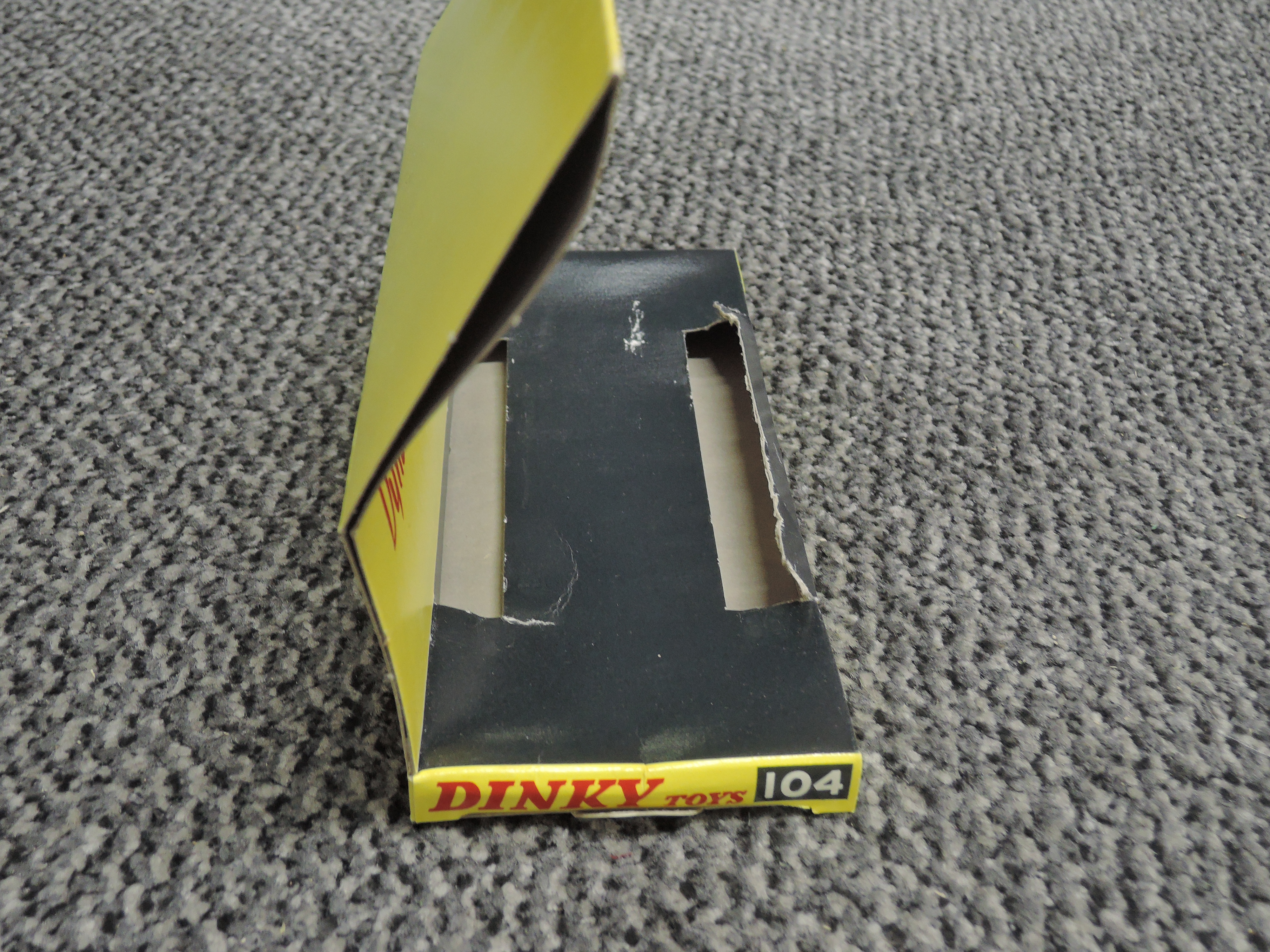A Dinky diecast, No104 Spectrum Pursuit Vehicle on inner card stand in original box with instruction - Image 6 of 13