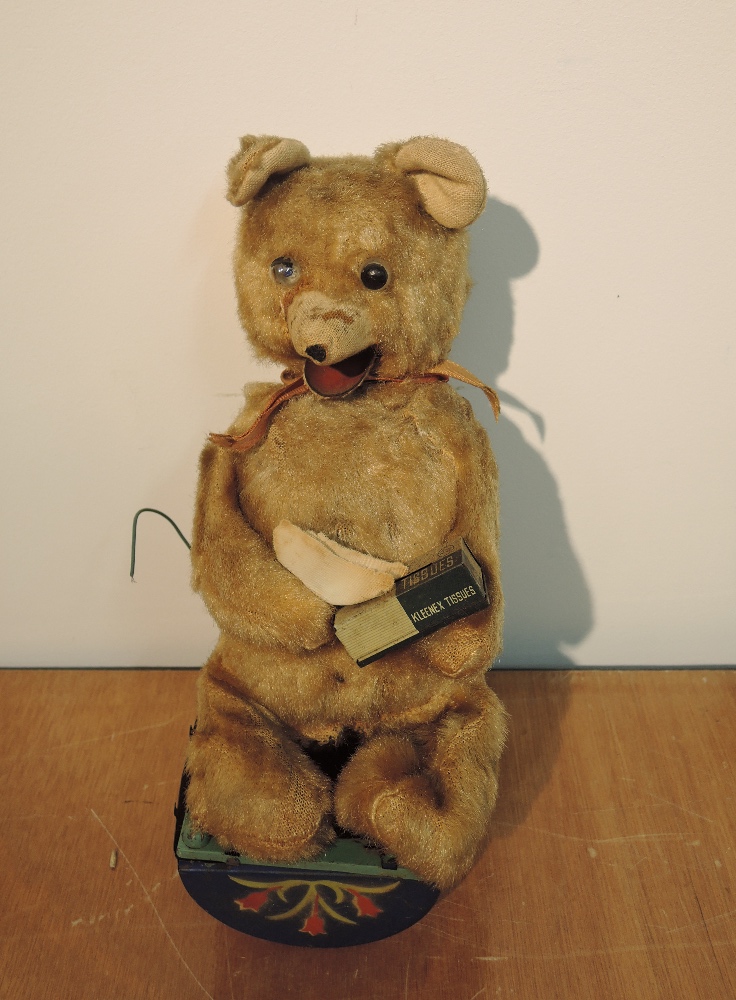 A Marx Toys battery operated Kleenex Tissues advertising Bear (af)