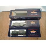A Bachmann 32-900 00 gauge Class 108 DMU 2 Car BR Green with Speed Whiskers, boxed