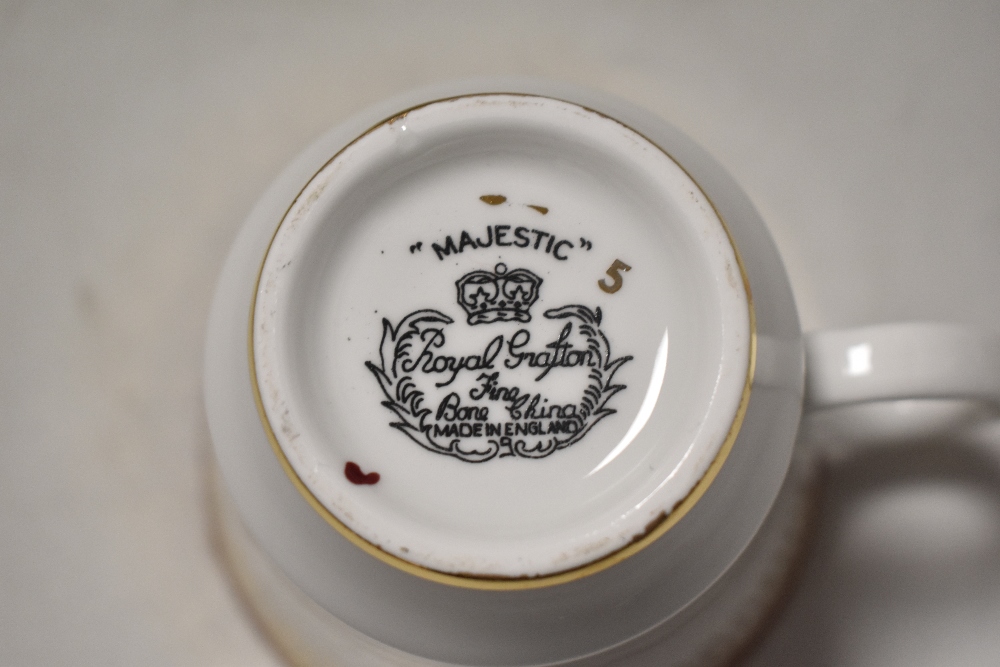 A quantity of Royal l Grafton 'Majestic' pattern tea and dinner wares, to include teapot, milk - Image 2 of 2