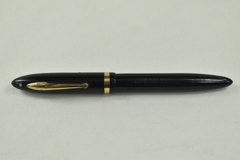 A Sheaffer Balance Lifetime Slim lever fill fountain pen in black with single band and white spot to - Image 4 of 4