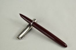 A Parker 51 aeromatic fill fountain pen in burgundy with lustiloy cap. Approx 13.8cm in very good