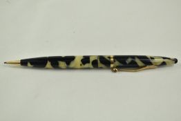 A Sheaffer Balance Lifetime Snr propelling pencil in black/pearl with single band and no spot to the