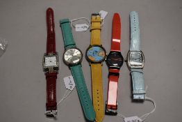 Five mens mixed watches, various styles and colours.